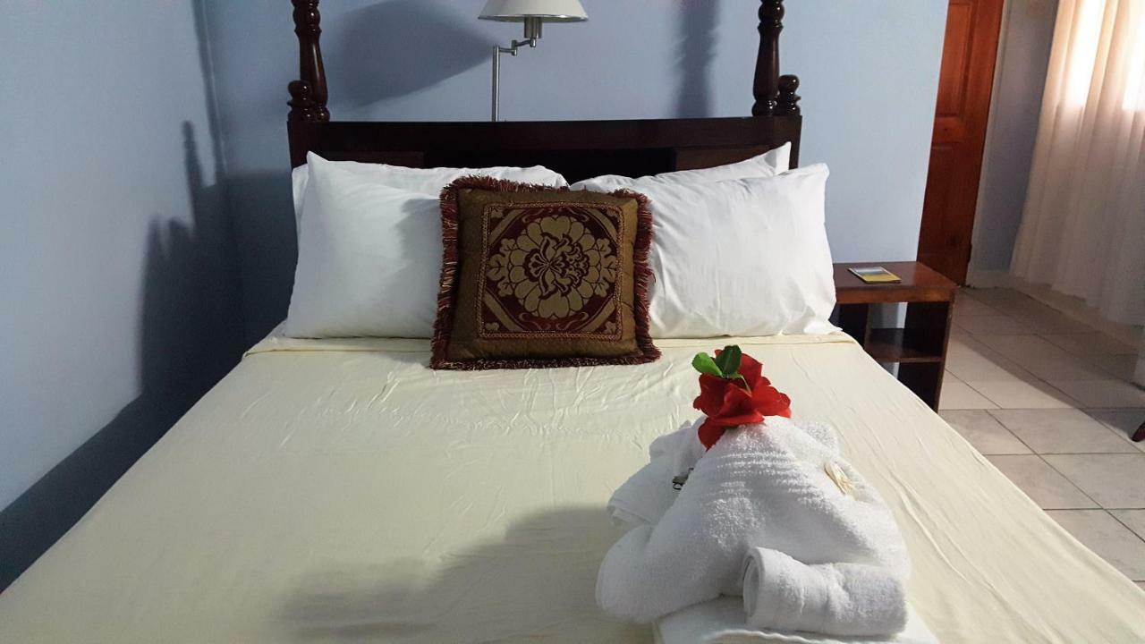Grenville Rainbow Inn المظهر الخارجي الصورة